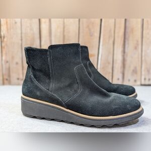 Clarks Sharon Swing Black Suede Ankle Boots Size 9 Women